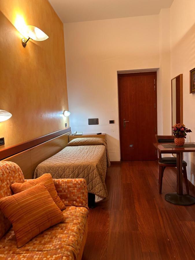 Hotel Aspromonte Milano Eksteriør bilde