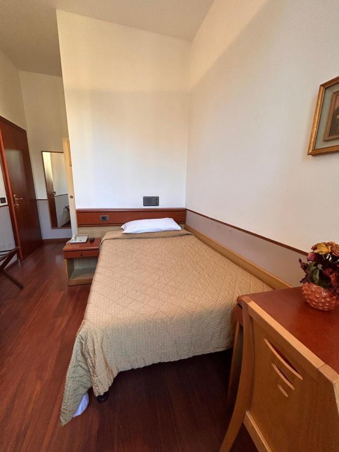 Hotel Aspromonte Milano Eksteriør bilde