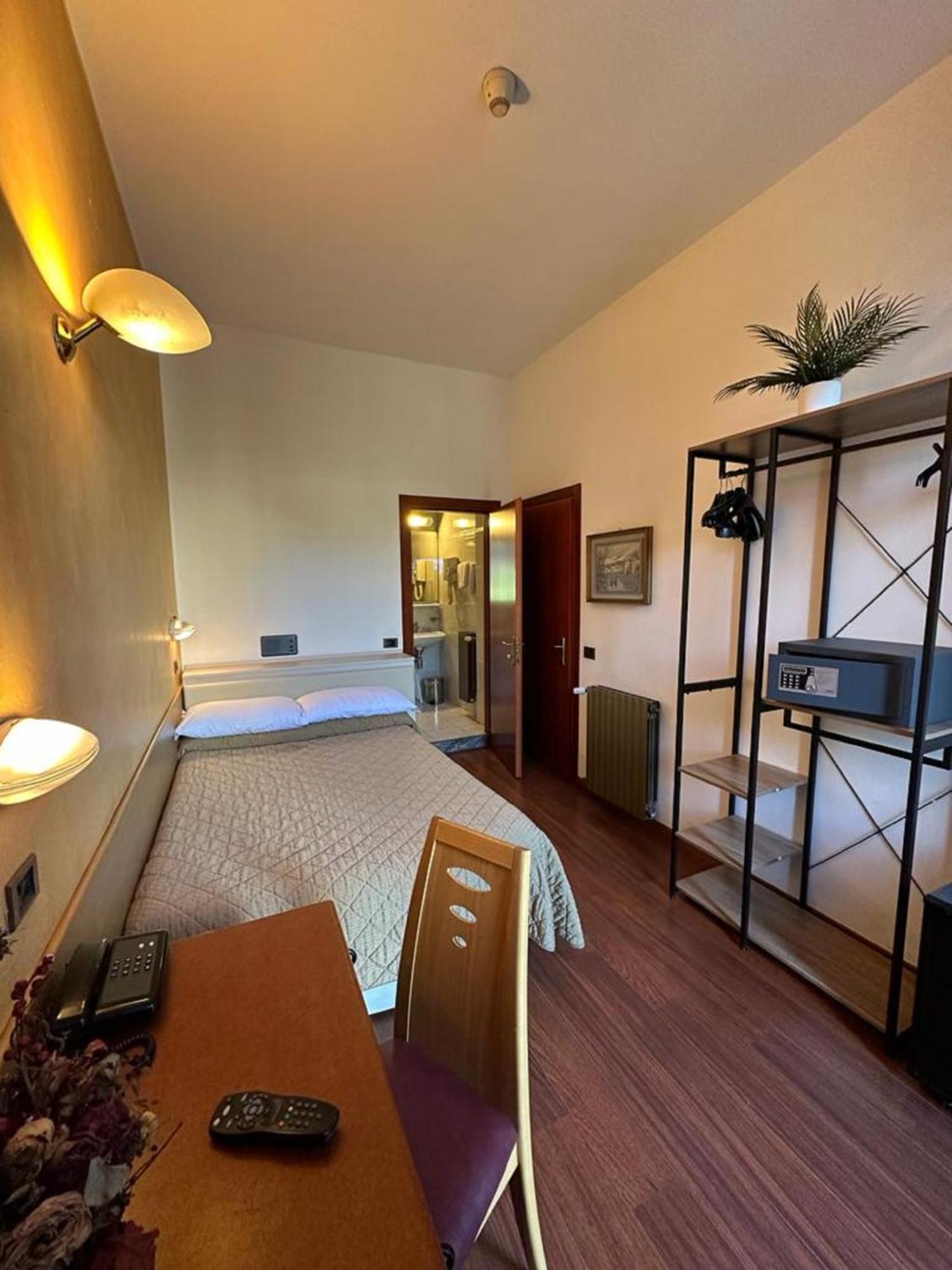 Hotel Aspromonte Milano Eksteriør bilde